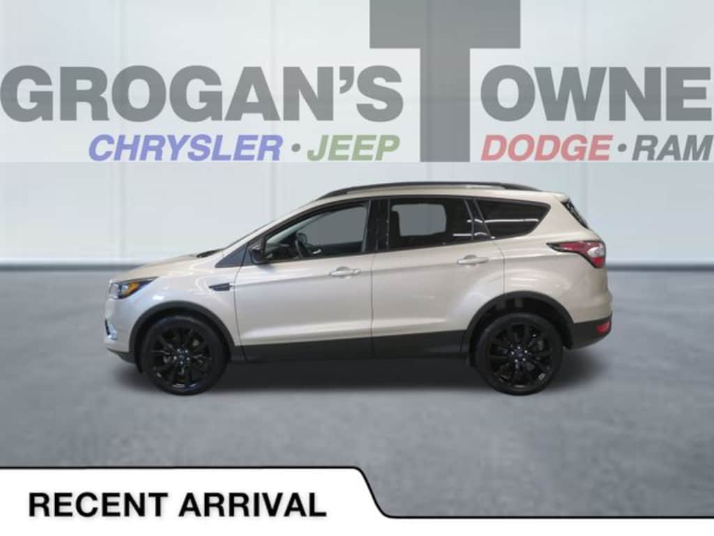 Used 2017 Ford Escape SE SUV