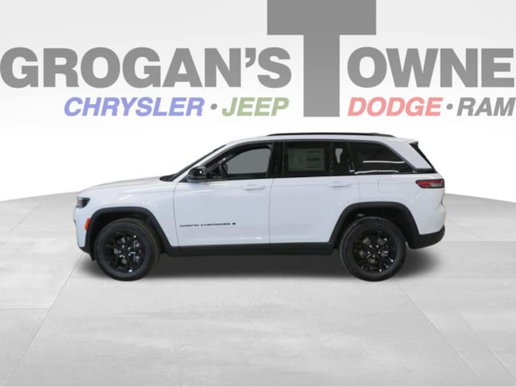 New 2026 Jeep Grand Cherokee LAREDO ALTITUDE 4X4 Sport Utility