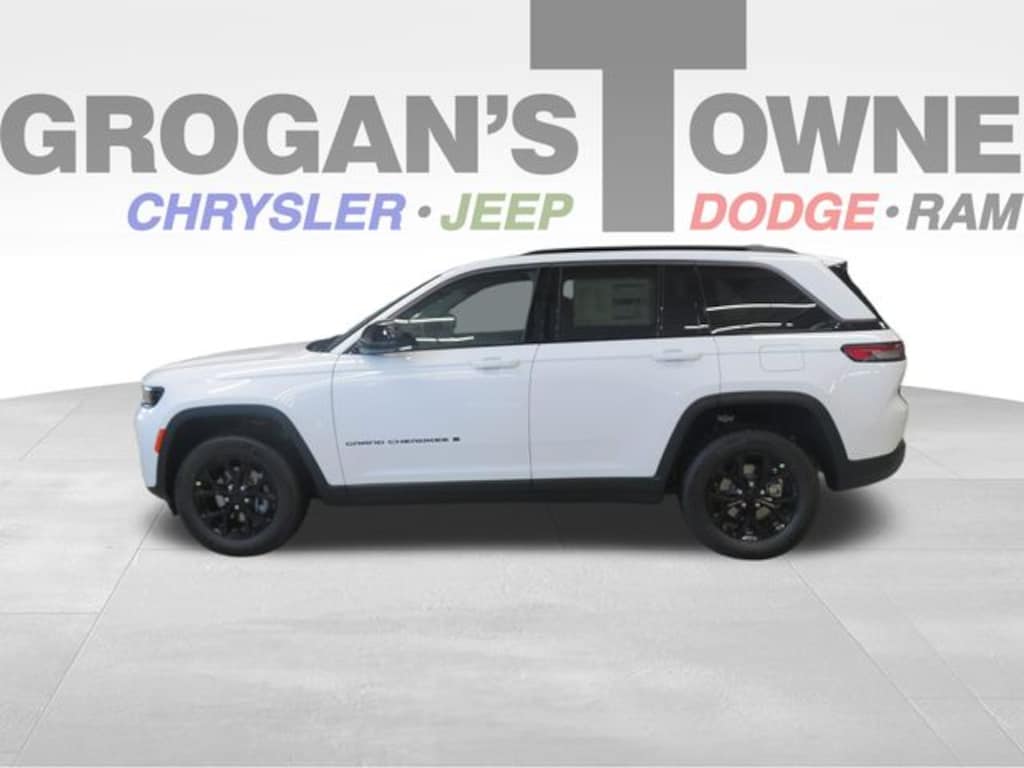 New 2026 Jeep Grand Cherokee LAREDO ALTITUDE 4X4 Sport Utility