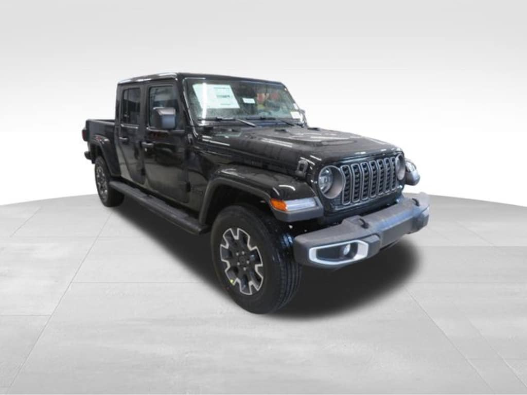 New 2026 Jeep Gladiator SAHARA 4X4 Pickup