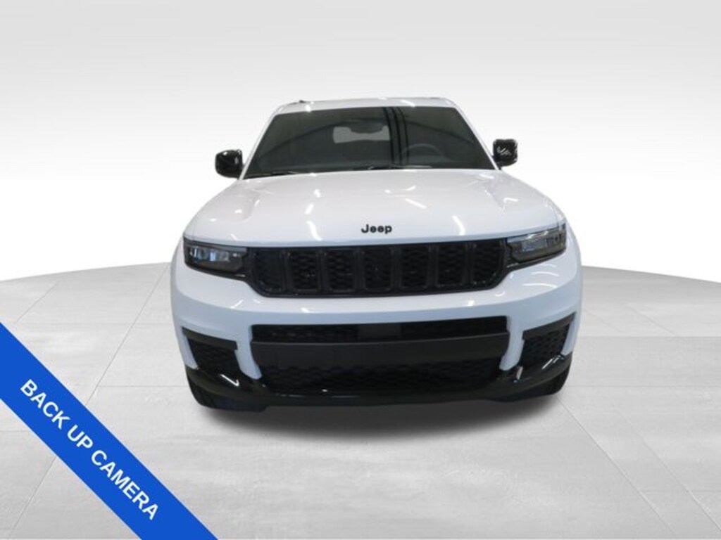 Used 2023 Jeep Grand Cherokee L Laredo SUV