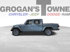 2026 Jeep Gladiator SAHARA 4X4 Pickup