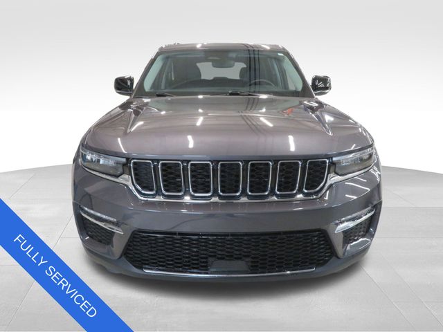2023 Jeep Grand Cherokee Limited photo 3