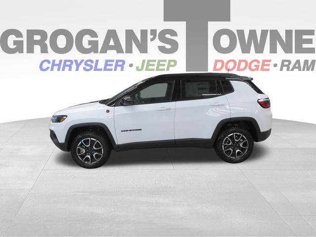 2026 Jeep Compass Trailhawk's photo