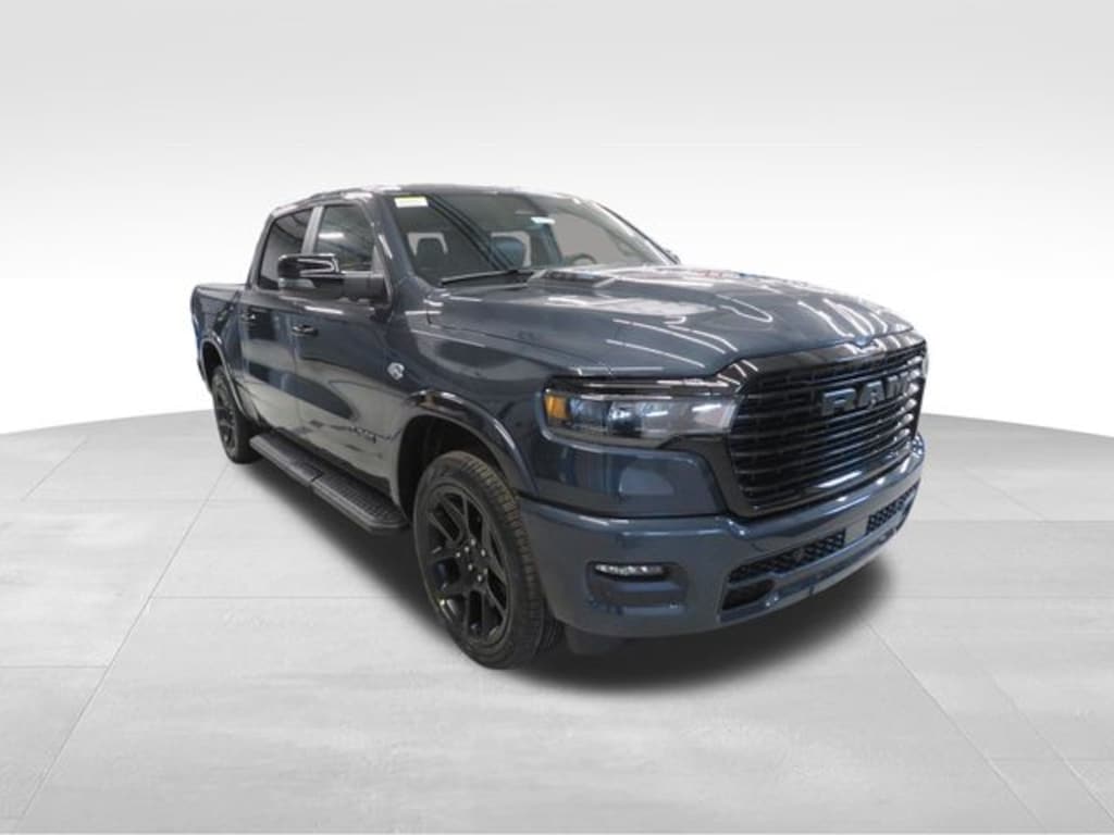 New 2026 Ram 1500 LARAMIE CREW CAB 4X4 5'7 BOX Pickup
