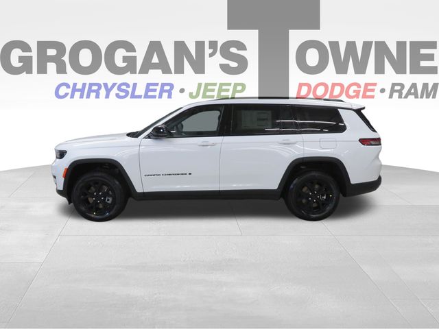 2025 Jeep Grand Cherokee L Altitude's photo