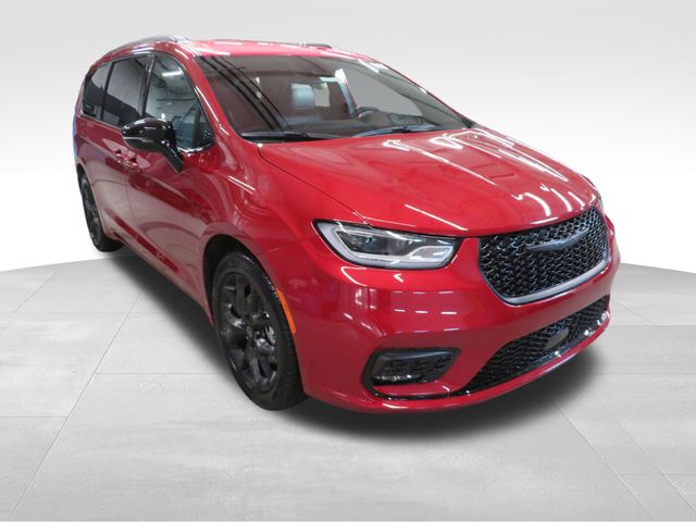 2026 Chrysler Pacifica Select - Photo 4
