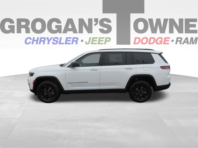 2025 Jeep Grand Cherokee L Altitude's photo