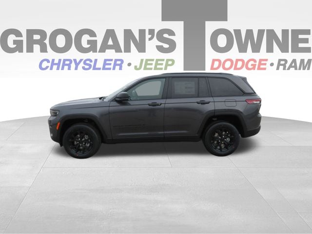 2025 Jeep Grand Cherokee Altitude's photo