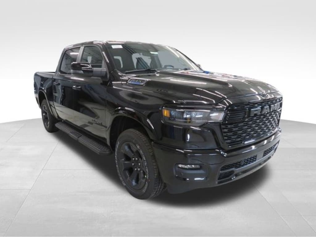 New 2027 Ram 1500 BIG HORN CREW CAB 4X4 5'7 BOX Pickup