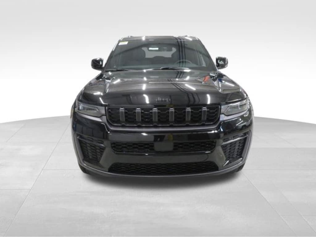 New 2026 Jeep Grand Cherokee LAREDO ALTITUDE 4X4 Sport Utility
