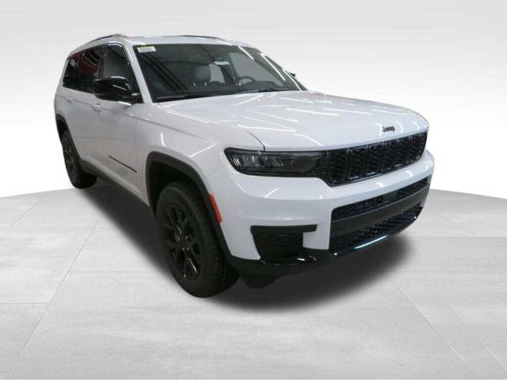 New 2025 Jeep Grand Cherokee L ALTITUDE X 4X4 Sport Utility