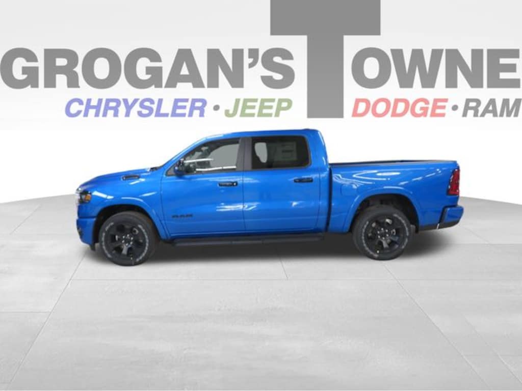 New 2026 Ram 1500 BIG HORN CREW CAB 4X4 5'7 BOX Pickup