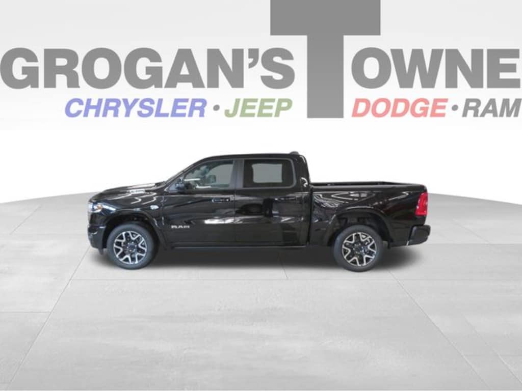 New 2027 Ram 1500 LARAMIE CREW CAB 4X4 5'7 BOX Pickup