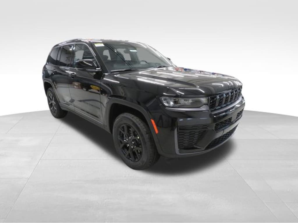 New 2026 Jeep Grand Cherokee LAREDO ALTITUDE 4X4 Sport Utility
