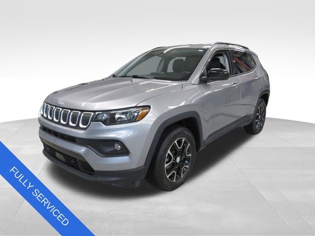 Certified 2022 Jeep Compass Latitude with VIN 3C4NJDBB5NT127457 for sale in Toledo, OH