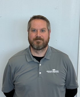 Staff member Chris Leonhardt from ID_42c2347a6bbe