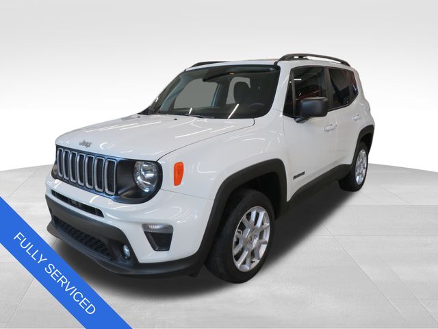 2022 Jeep Renegade Latitude photo 2
