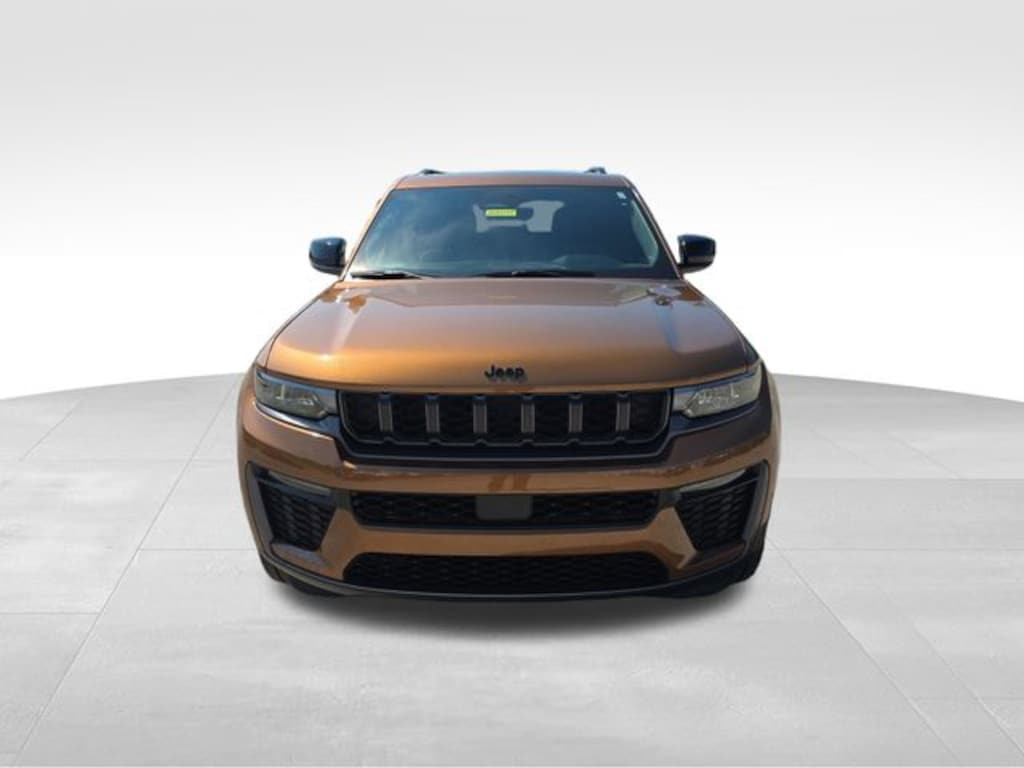 New 2026 Jeep Grand Cherokee Limited 4x4 Sport Utility