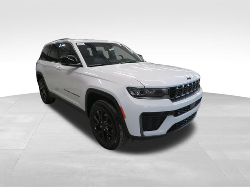 New 2026 Jeep Grand Cherokee LAREDO ALTITUDE 4X4 Sport Utility