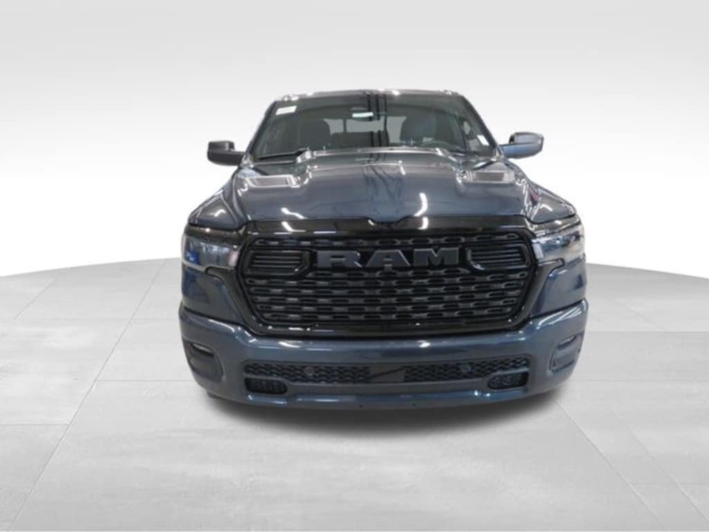 New 2026 Ram 1500 EXPRESS QUAD CAB 4X4 6'4 BOX Pickup