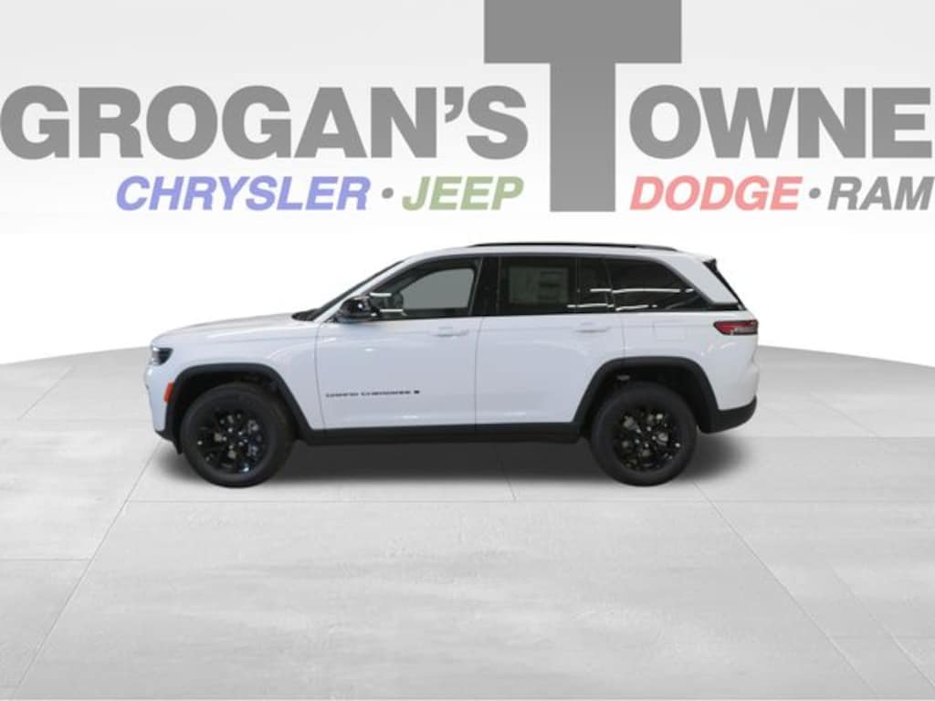 New 2026 Jeep Grand Cherokee LAREDO ALTITUDE 4X4 Sport Utility