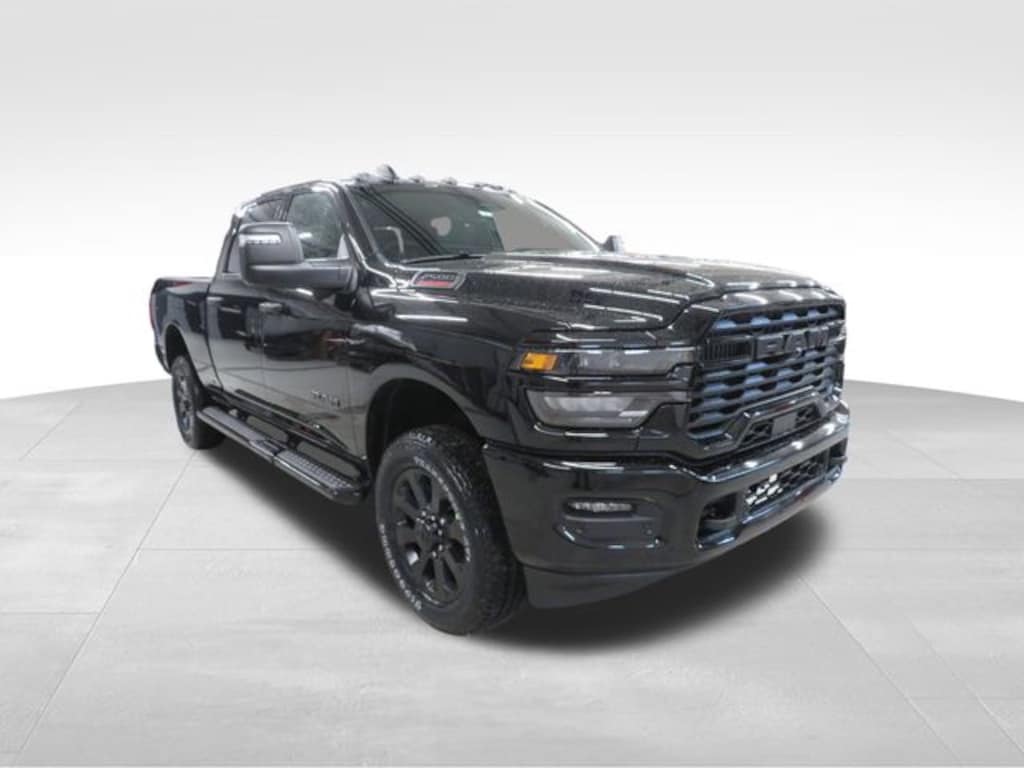New 2026 Ram 2500 BIG HORN CREW CAB 4X4 6'4 BOX Pickup