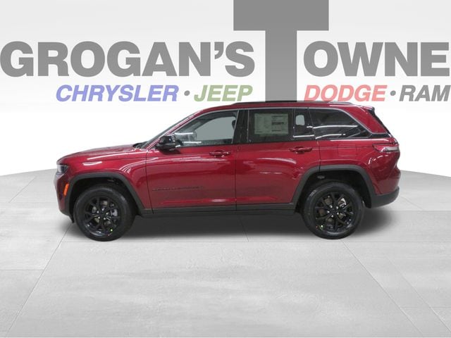 2026 Jeep Grand Cherokee Altitude's photo