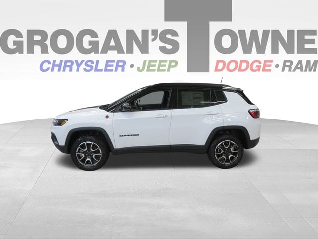 2026 Jeep Compass Trailhawk's photo