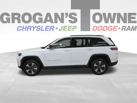 2022 Jeep Grand Cherokee 4xe Base SUV