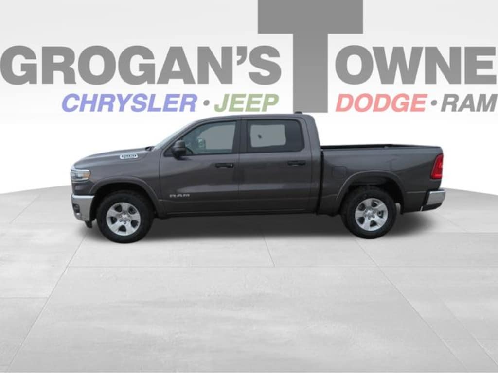 New 2026 Ram 1500 BIG HORN CREW CAB 4X4 5'7 BOX Pickup