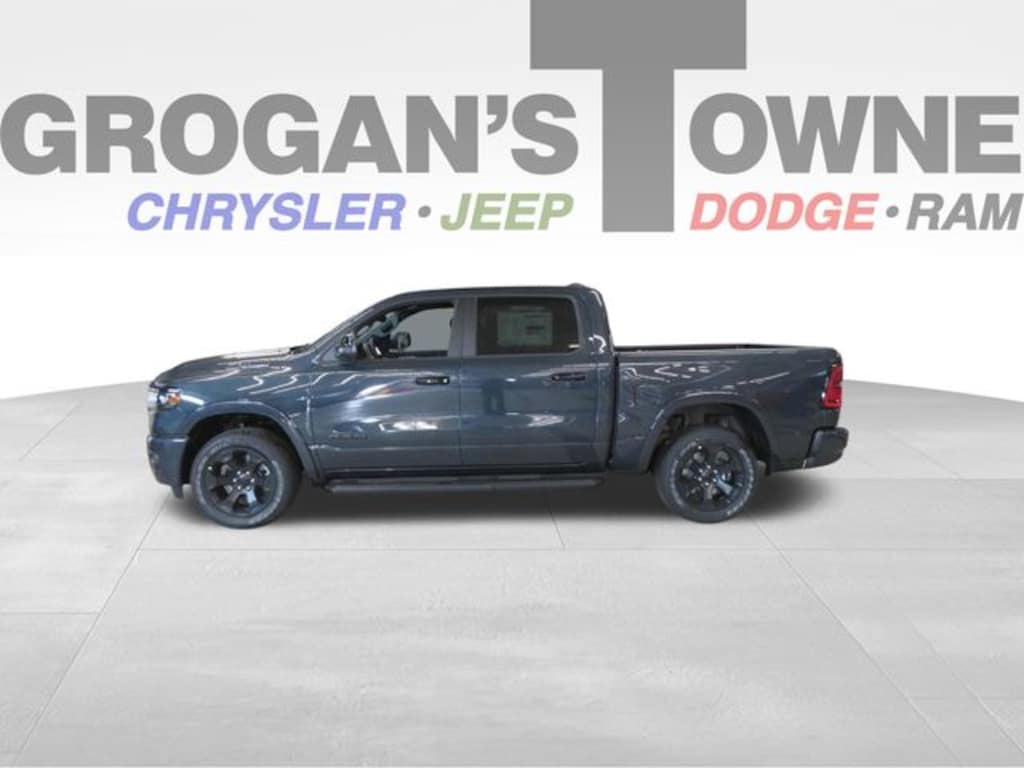 New 2027 Ram 1500 BIG HORN CREW CAB 4X4 5'7 BOX Pickup
