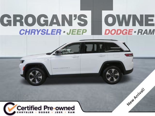 2022 Jeep Grand Cherokee 4xe 4x4's photo