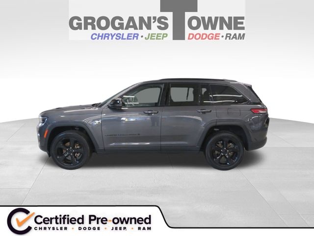 2022 Jeep Grand Cherokee Laredo