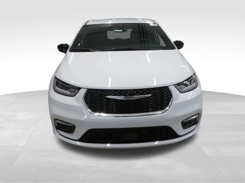 New 2026 Chrysler Pacifica SELECT Passenger Van