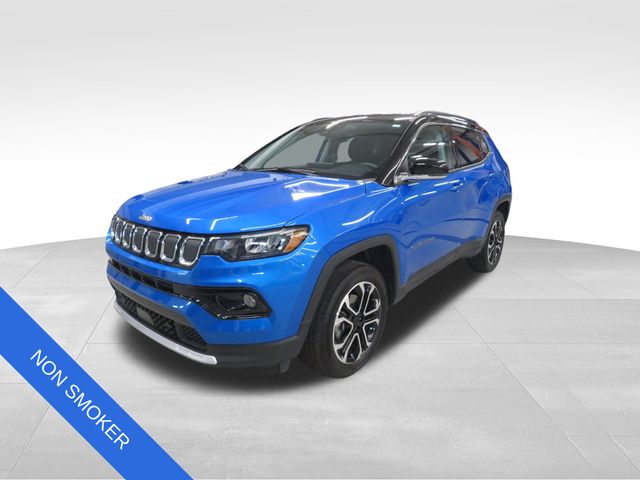2022 Jeep Compass Limited photo 2