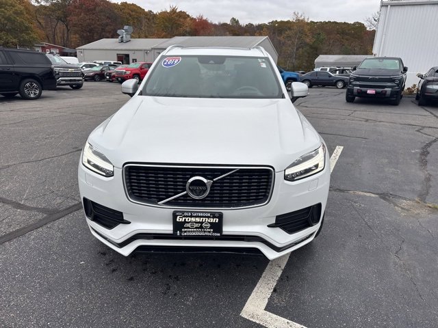 2019 Volvo XC90 R-Design photo 3