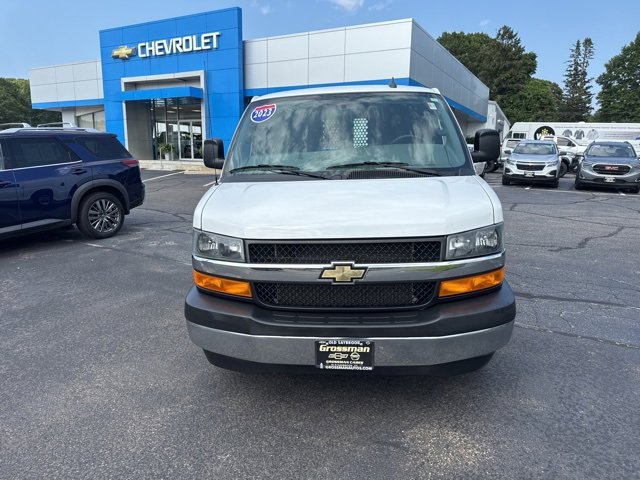 2023 Chevrolet Express 2500 Van Cargo photo 3