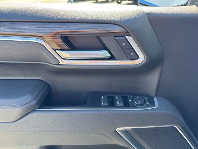 2025 Chevrolet Silverado 1500 LT - Photo 12