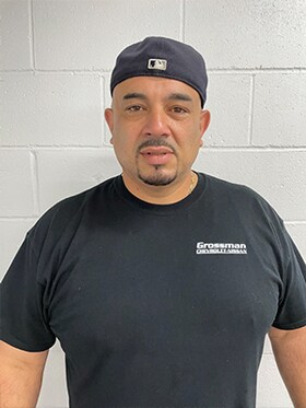 Staff member JOSE ORTIZ from ID_5409c6d11398