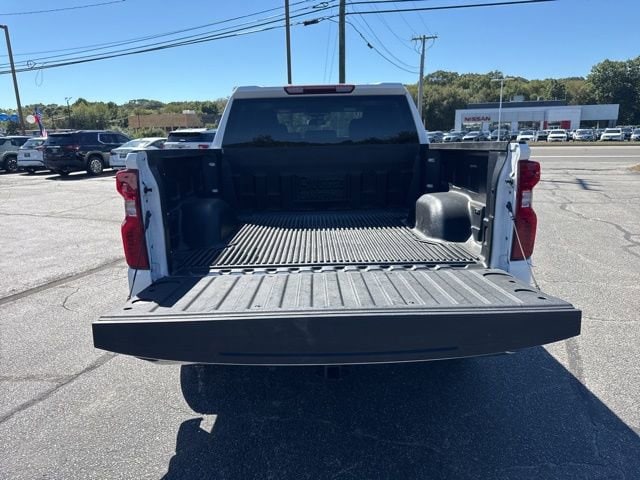 2025 Chevrolet Silverado 1500 LT - Photo 9