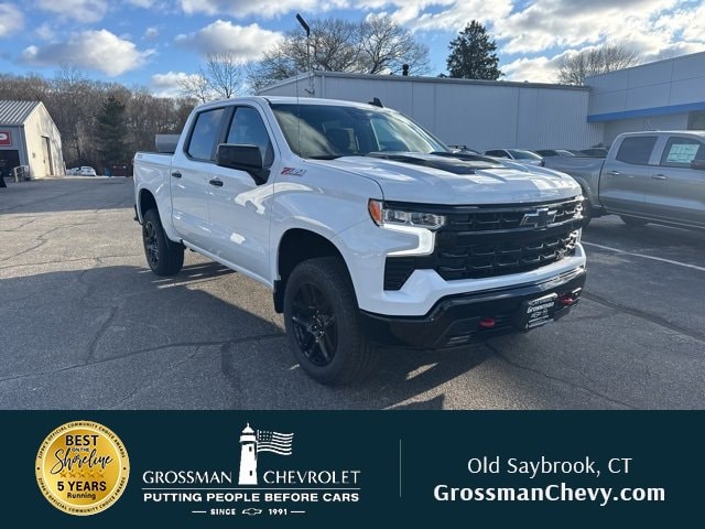 2026 Chevrolet Silverado LT's photo