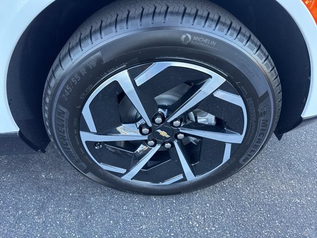2025 Chevrolet Equinox EV LT - Photo 24