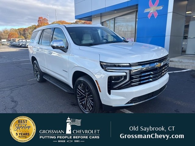 2025 Chevrolet Tahoe Premier's photo