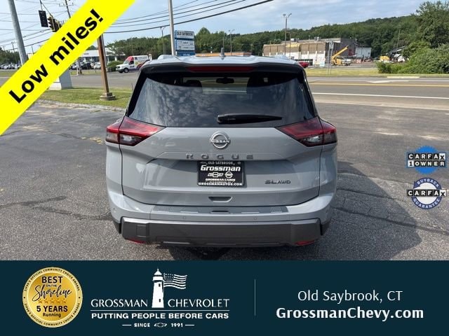 2025 Nissan Rogue SL - Photo 6