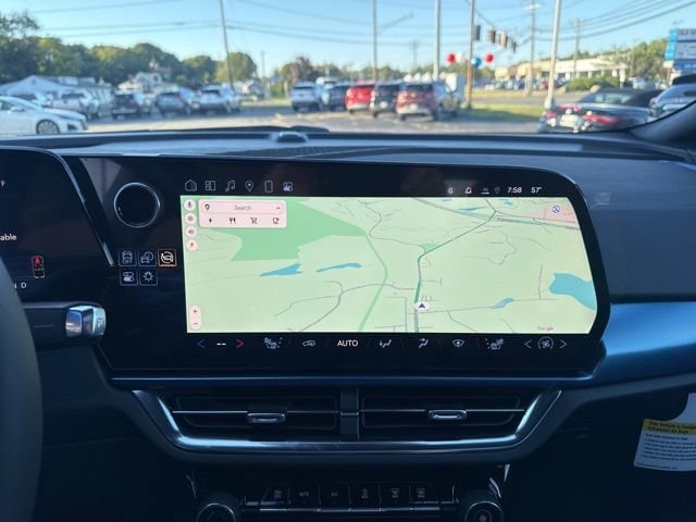 2025 Chevrolet Equinox EV LT - Photo 13