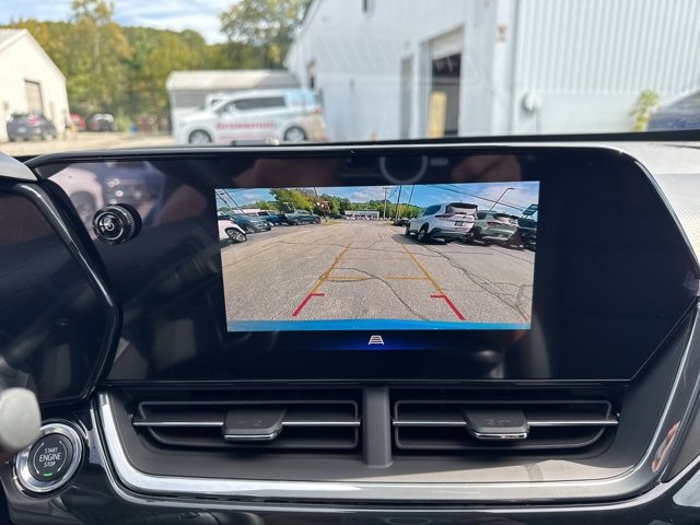 2025 Chevrolet Trax photo 4