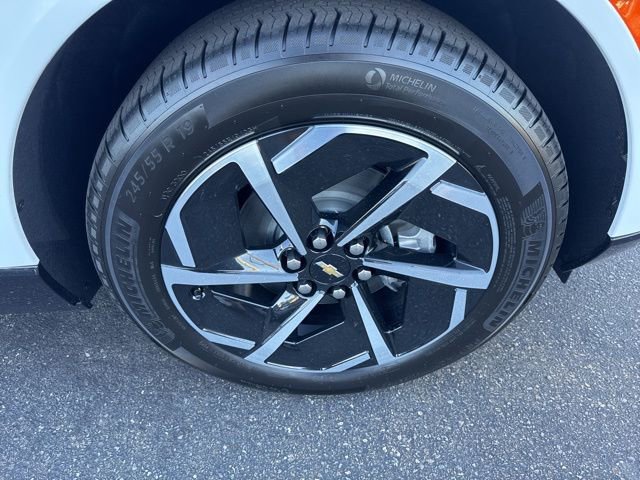 2025 Chevrolet Equinox EV LT - Photo 24