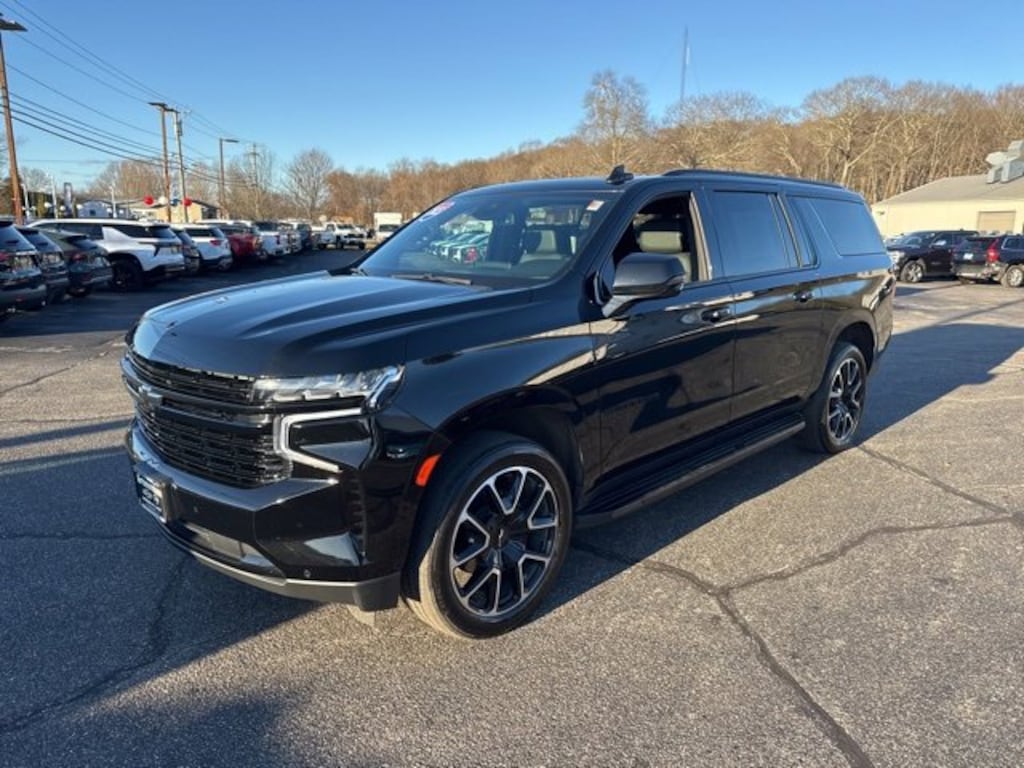 Used 2023 Chevrolet Suburban RST SUV