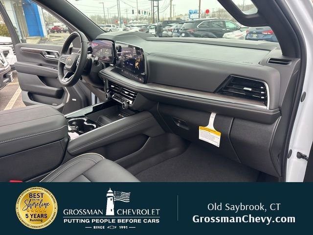 2026 Chevrolet Suburban Premier - Photo 23